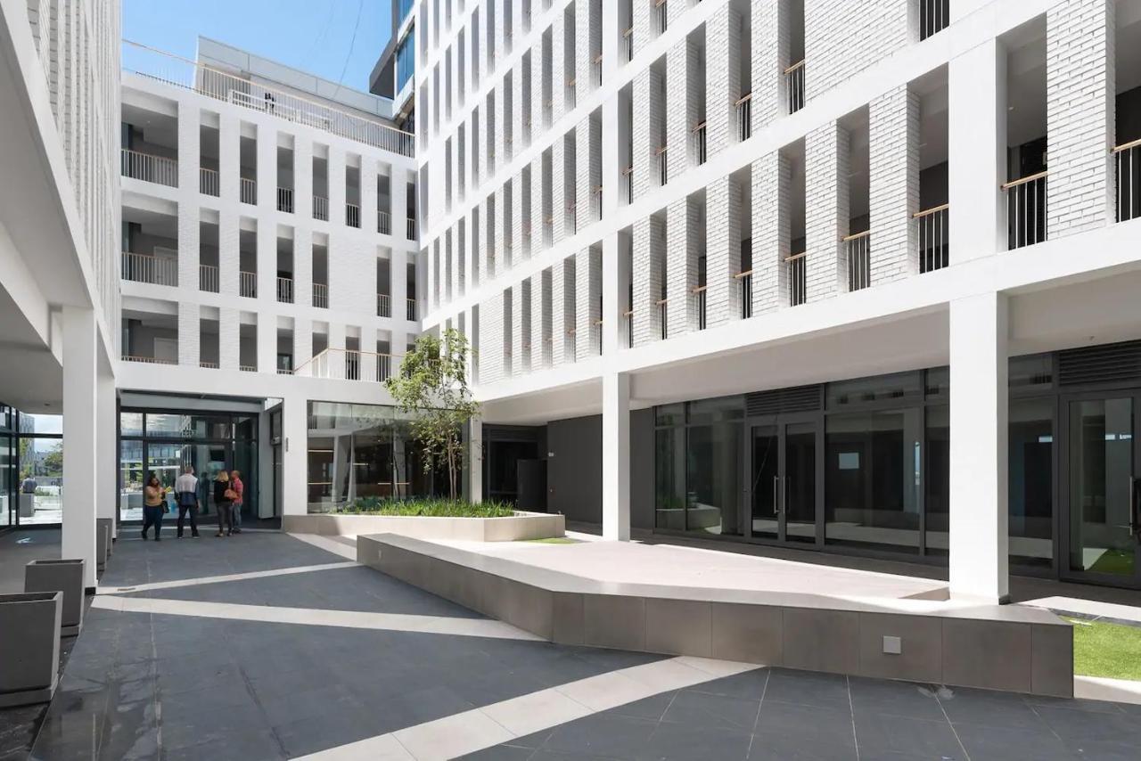 Apartment Axis - Century Self Catering Cape Town